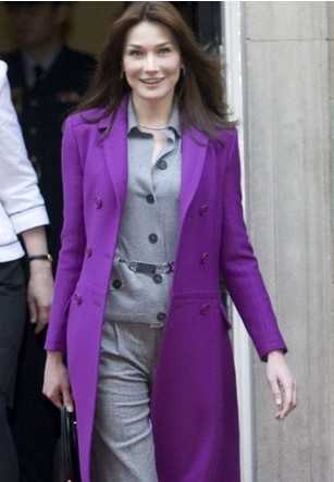 紫色毛呢大衣怎么搭配其他服饰